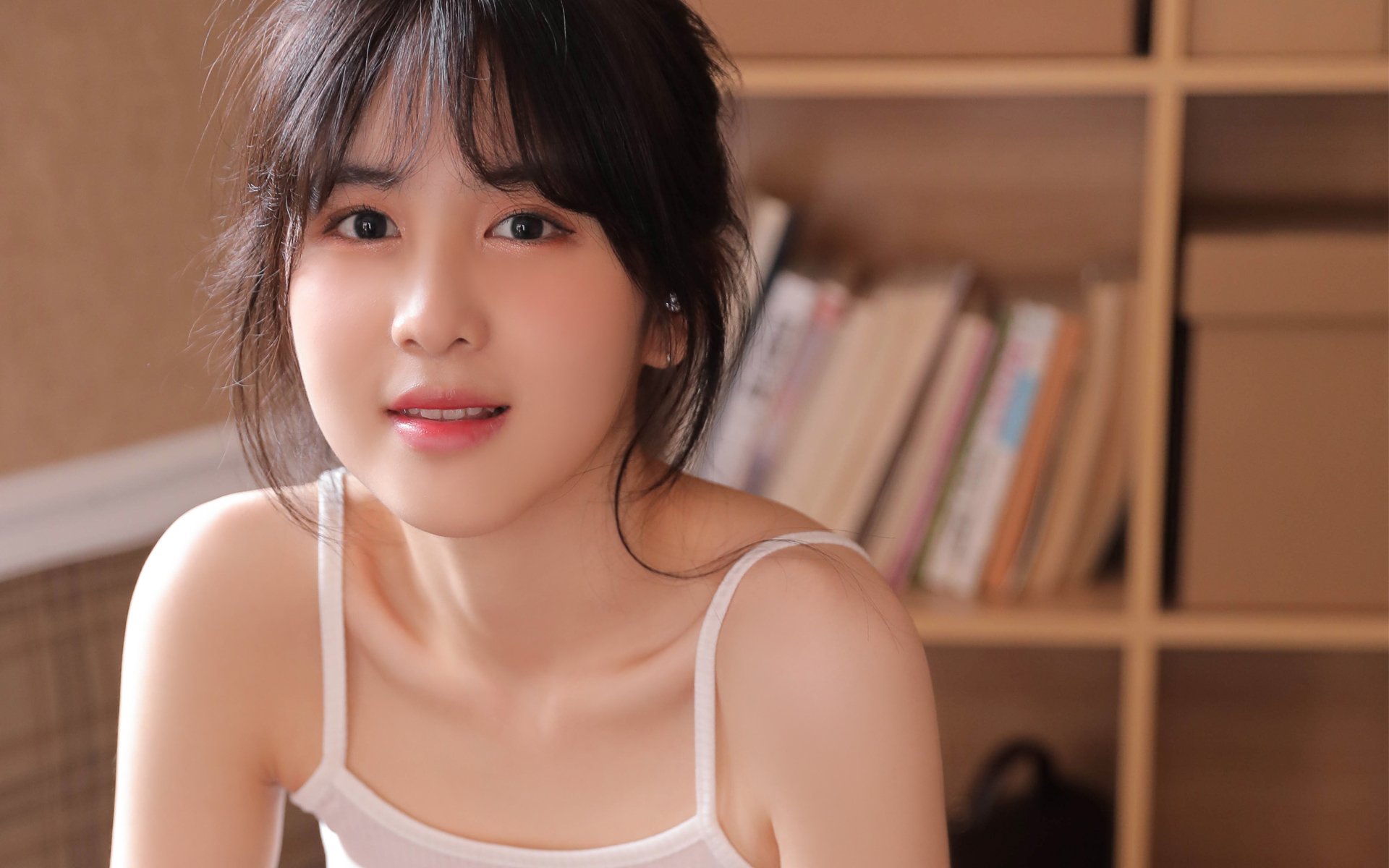 《2025英雄联盟全球总决赛,冠军悬念逐步揭晓》,英雄联盟20年总决赛